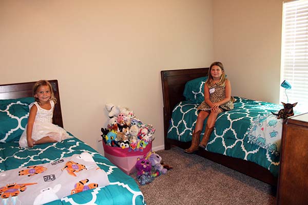 blog - operation-homefront-rent-free-apartments-grand-opening-wounded-veteran-housing-san-antonio-IMG_3224